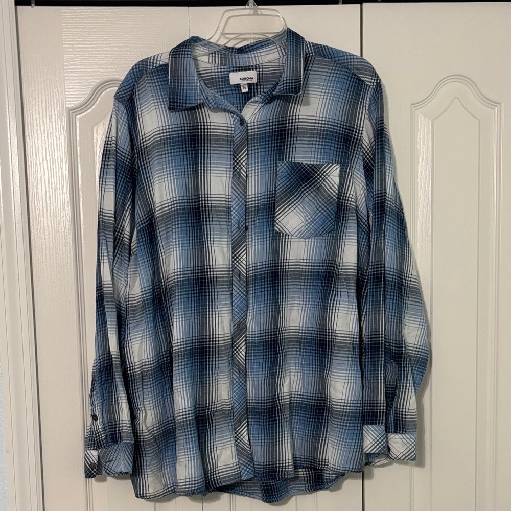 Women's Blue and White Plaid Flannel Button-Down Shirt